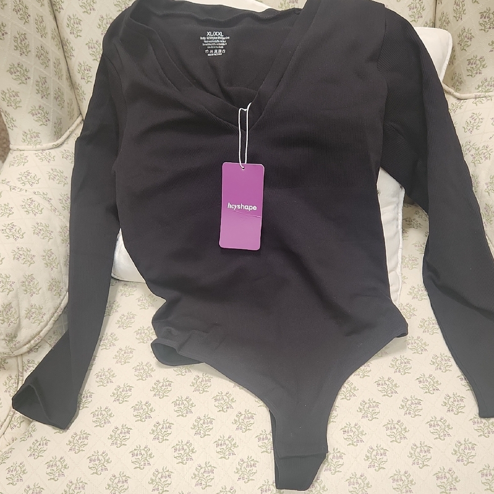 Women's Shaping Bodysuit New With Tags